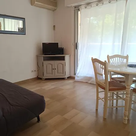 Porquerolles Et Plages Apartment